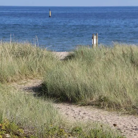 Awesome In Ostseeresort 別荘 *