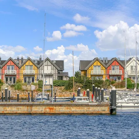 Lovely In Ostseeresort With Kitchen Holiday home *